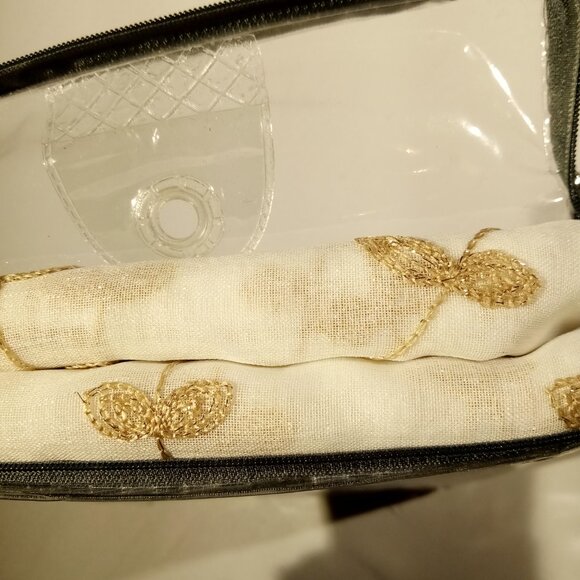 Caspia 50"W x 84"L Rod Pocket Sheer Window Panel Gold Embroidered Vine NEW - Picture 8 of 9